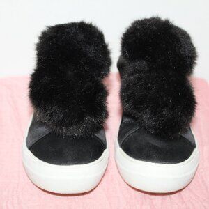 Black Shoes with Pompoms
